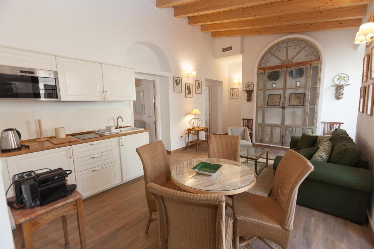Patios De La Riva Apartman Jerez de la Frontera Kültér fotó