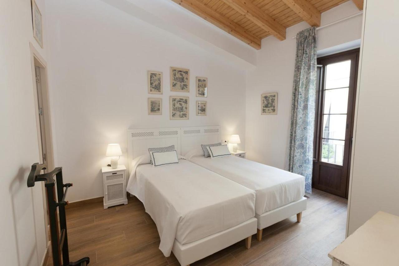 Patios De La Riva Apartman Jerez de la Frontera Kültér fotó