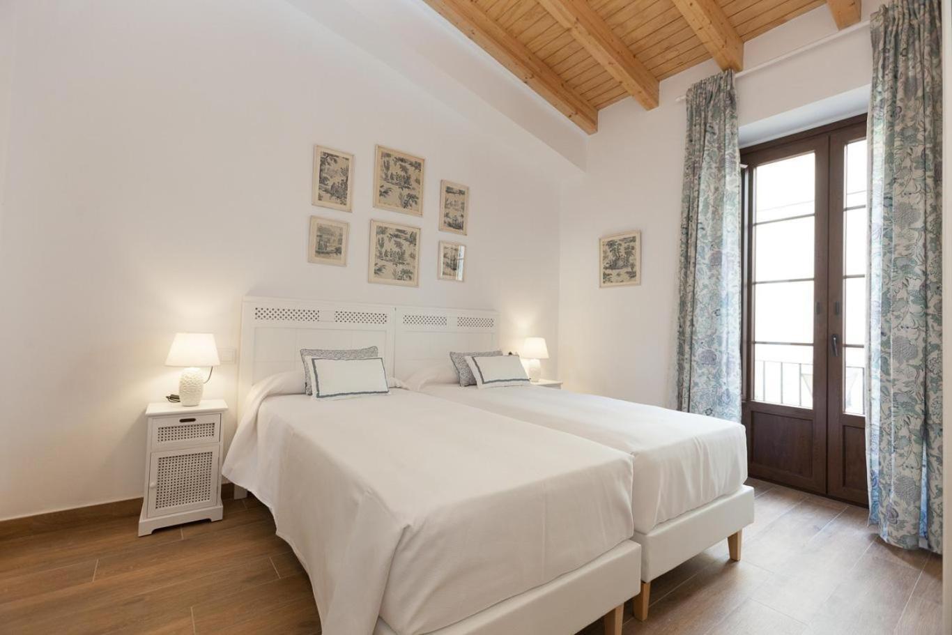 Patios De La Riva Apartman Jerez de la Frontera Szoba fotó