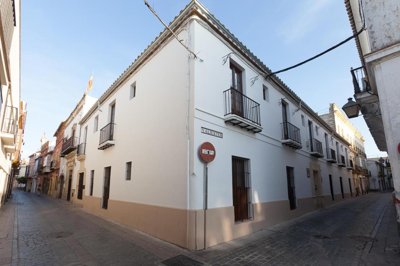 Patios De La Riva Apartman Jerez de la Frontera Szoba fotó